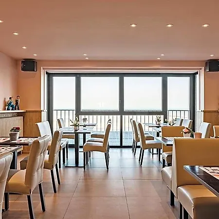 De Zeebries Budget Hotel Middelkerke