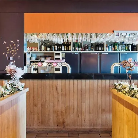 De Zeebries Budget Hotel *